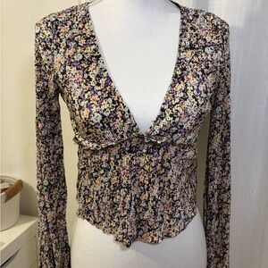 Pull&Bear Multicolor Floral V-Neck Blouse